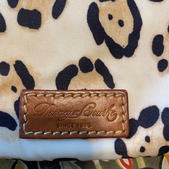 Douney & Bourke crossbody - Picture 2 of 4